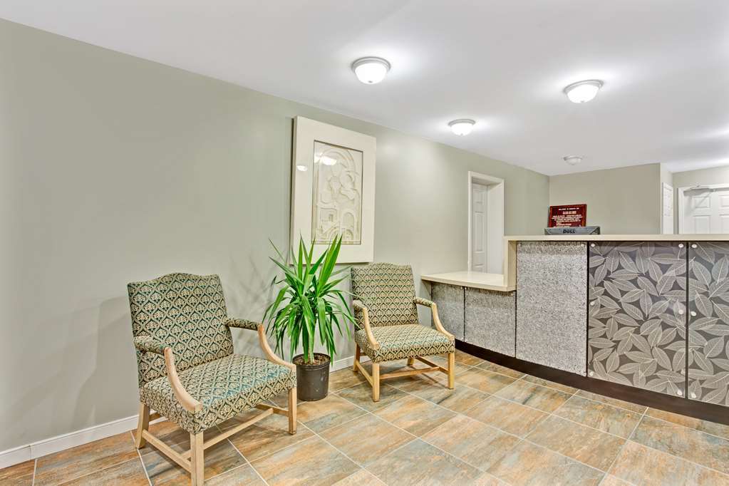 Red Roof Inn Fredericksburg North Interior foto