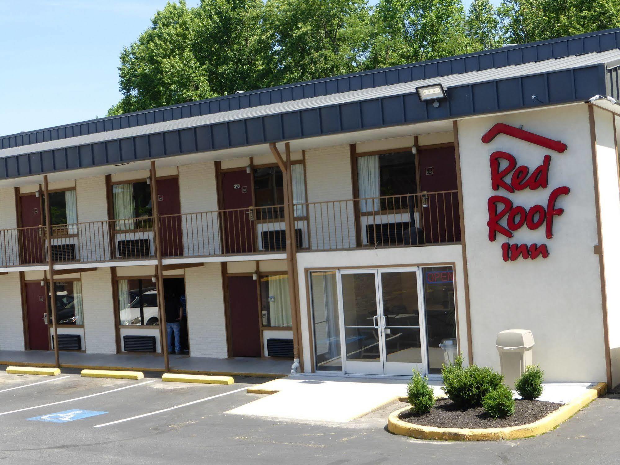 Red Roof Inn Fredericksburg North Exterior foto